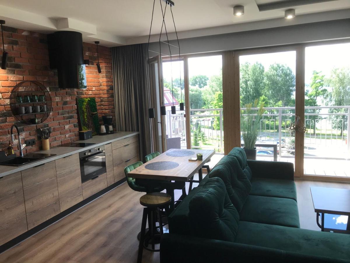 Marina Green Loft-Apartament Przy Promenadzie エウク エクステリア 写真